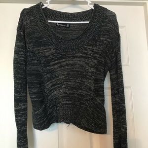 Crop top sweater